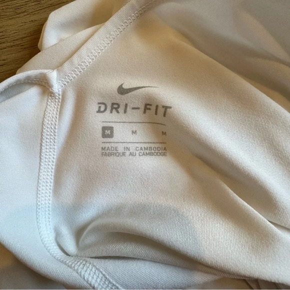 Nike Dri-Fit Tank - Picture 3 of 3